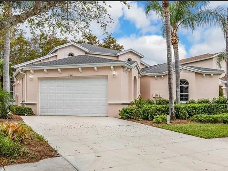 15143 Sterling Oaks Dr — Photo 1