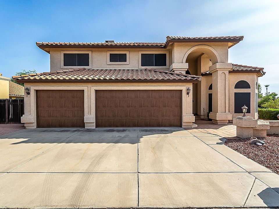 1st image of 4401 E Blanche Dr