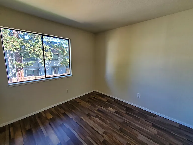 315 Westmont Pl — Photo 13