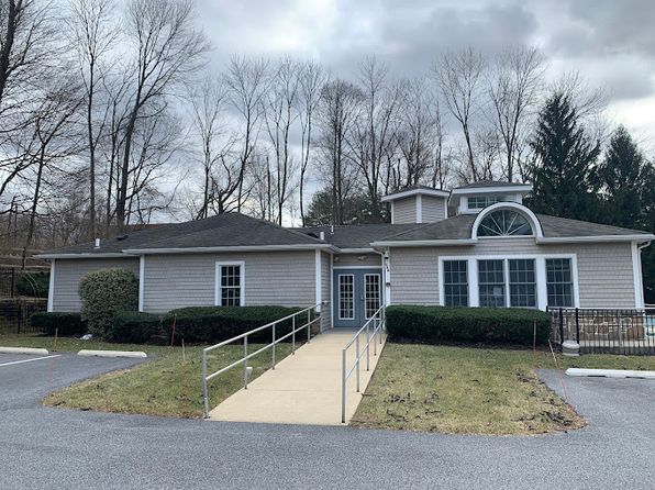 5 Ashley Ct, Glen Mills, PA 19342