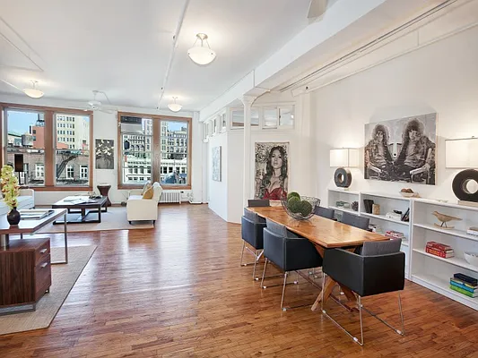 Sold by Sotheby's International Realty | media 5