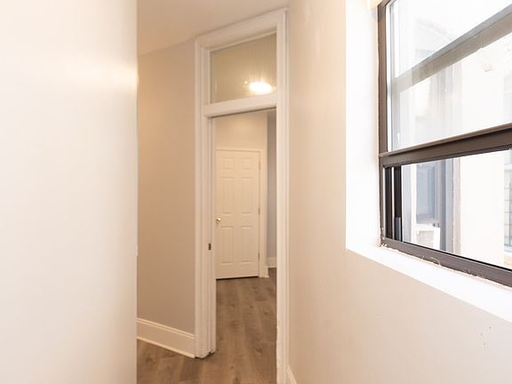 5th image of 340 Manhattan Ave APT 5S