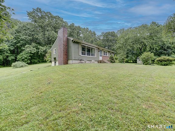 3rd image of 78 Pleasure Hill Road
