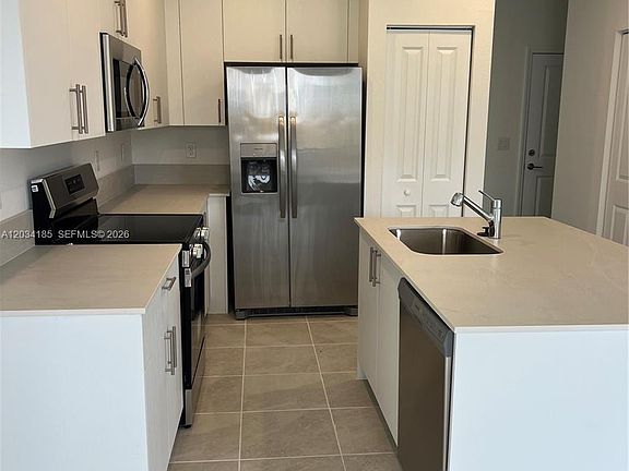 3rd image of 1540 NW 1st Ave