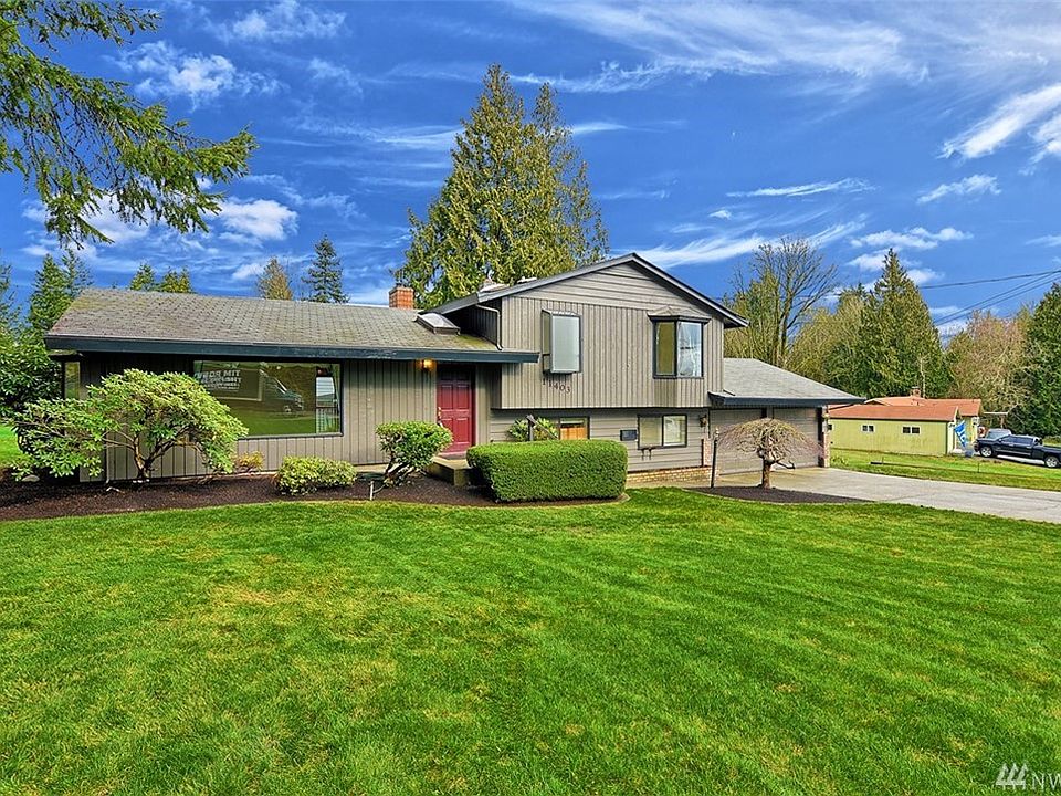 2nd image of 11403 18th Pl NE