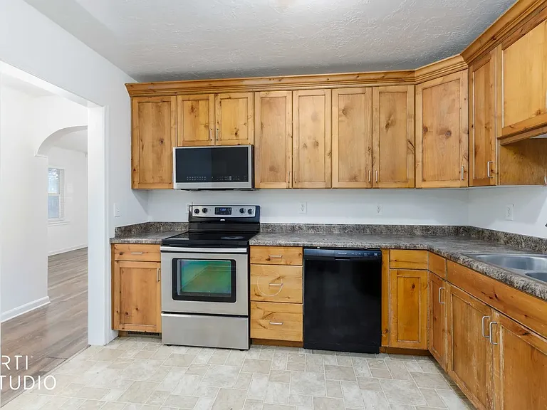 2174 Jefferson Ave #2186 — Photo 6