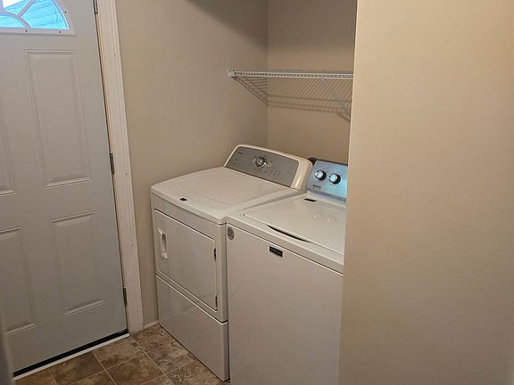 2nd image of 225 Vail Ct #1