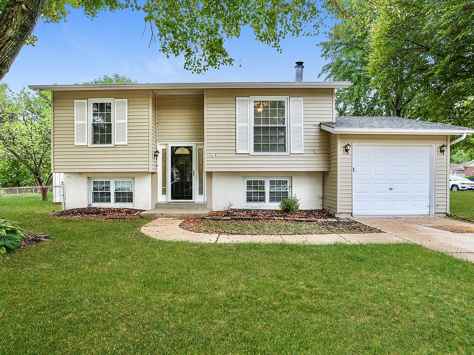 1698 Ventnor Pl, Florissant, MO 63031 | Zillow