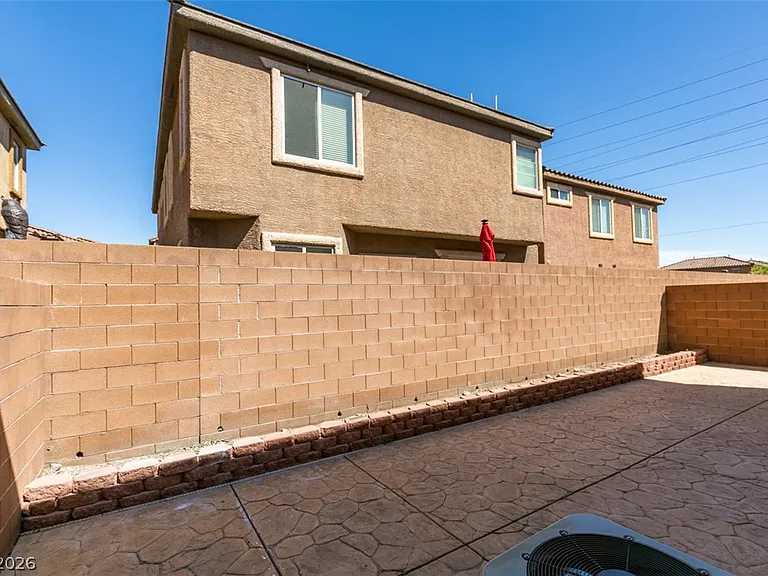 685 Taliput Palm Pl — Photo 62