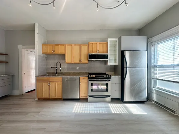 78 Ring St #1, Providence, RI 02909
