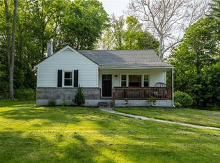 22 Lannis Ave, New Windsor, NY 12553