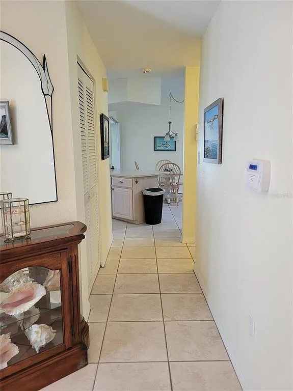 3 bed, 1879 sqft, $3,300 — Photo 4