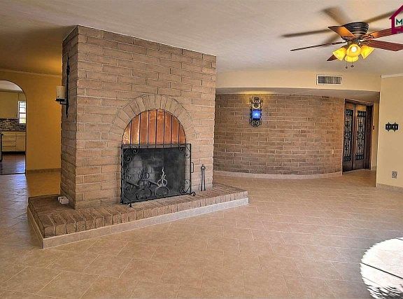 5th image of 1015 Cedardale Dr