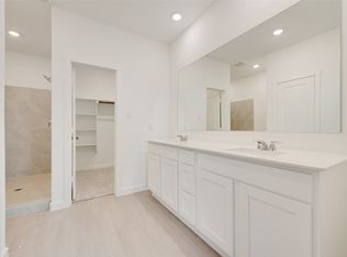 2613 Wispy Creek Dr, Fort Worth, TX 76108