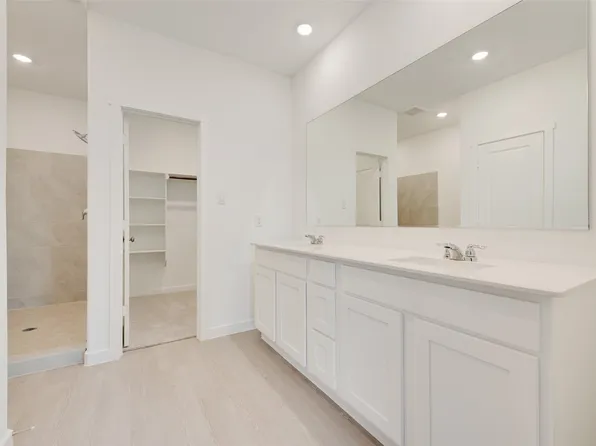 2613 Wispy Creek Dr, Fort Worth, TX 76108