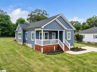 54 3rd Ave, Greenville, SC 29611