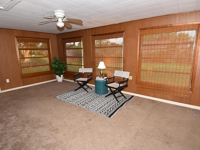 7075 Bartlett Rd — Photo 17