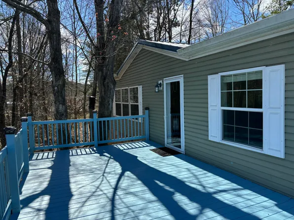 2732 Von Hill Rd, Dandridge, TN 37725