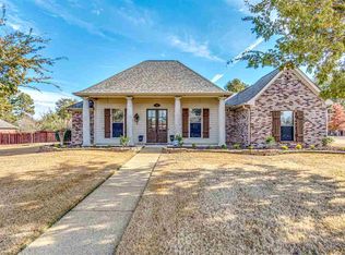 106 Bear Creek Cir, Canton, MS