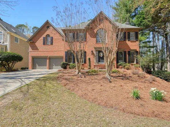 3244 Eagle Watch Dr, Woodstock, GA 30189