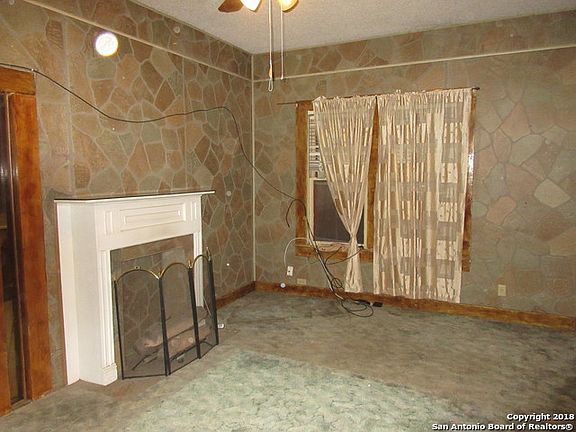 3rd image of 510 S Rosillo St
