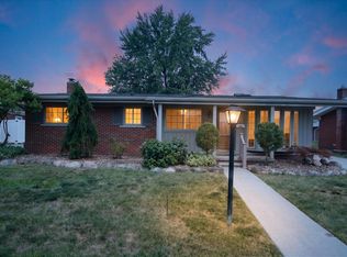 14318 Huntington St, Riverview, MI 48193