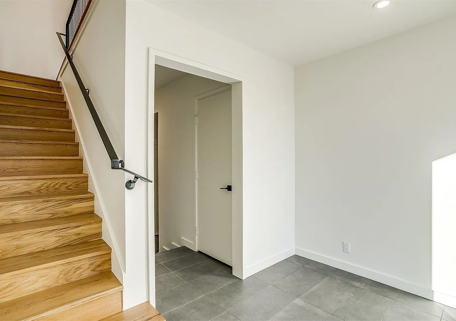 Luxury Townhome! — Photo 3