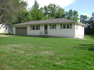 106 E Madison Dr, Polk City, IA 50226