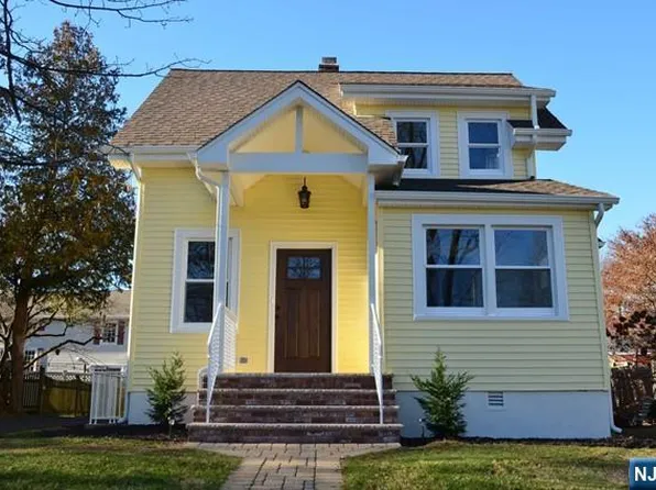179 Scharer Ave, Northvale, NJ 07647