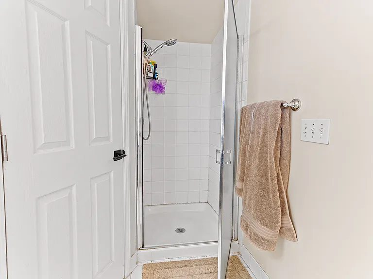 1484 Chapleau Dr — Photo 33