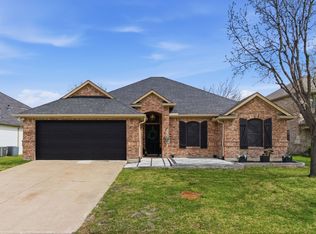 2125 Woodhaven Dr, Little Elm, TX 75068