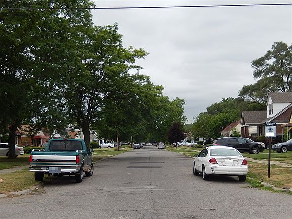 5th image of 3873 19th St
