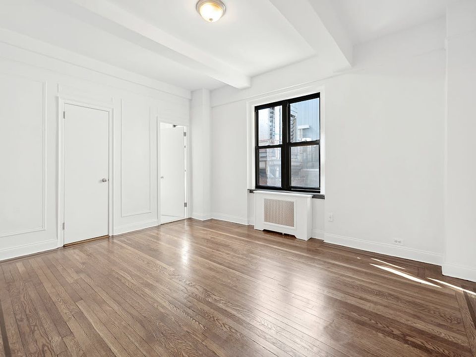 1st image of 208 W 23rd St APT 1607