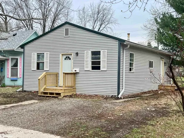 1101 W Spaulding Ave, Fairfield, IA 52556