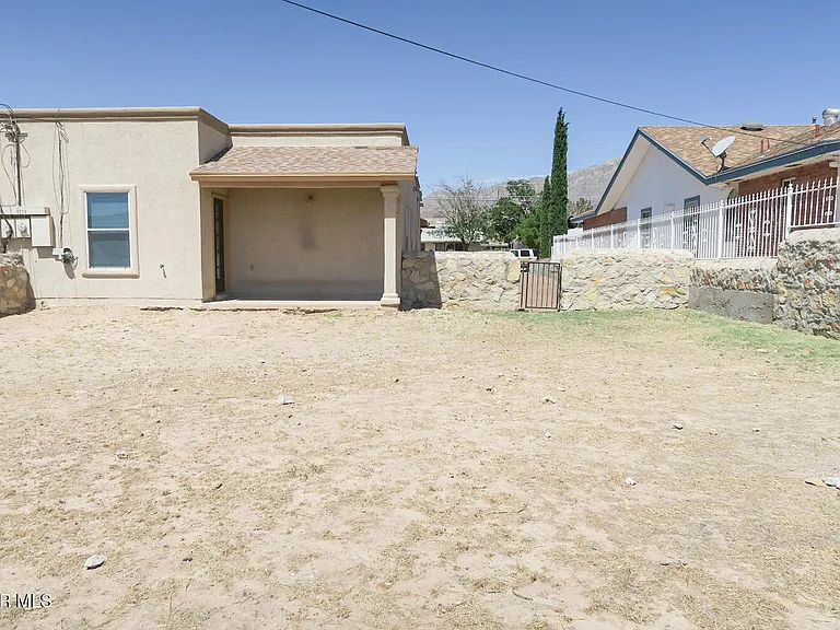 7720 Howard St #A — Photo 21