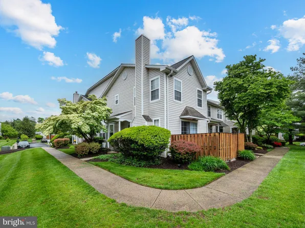 7206 Sheffield Dr, Yardley, PA 19067