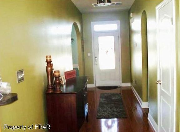4th image of 3553 Castlefield Ln
