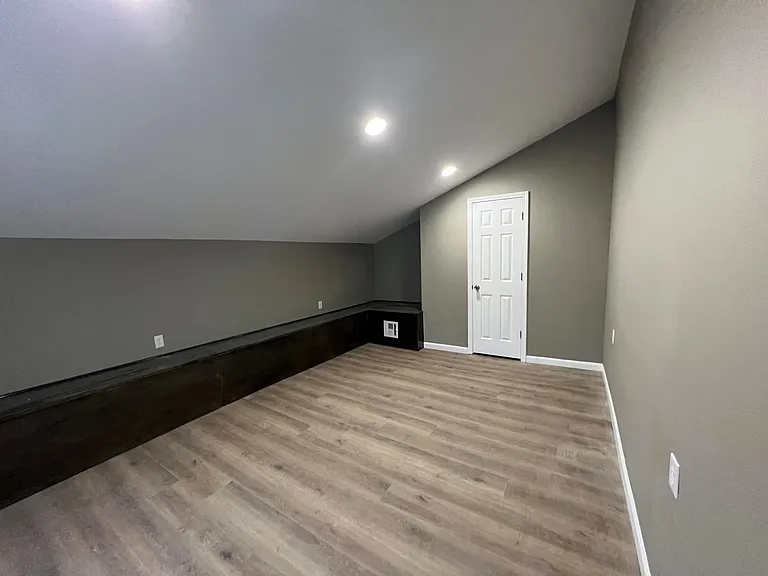 4716 S 31st West Ave — Photo 4