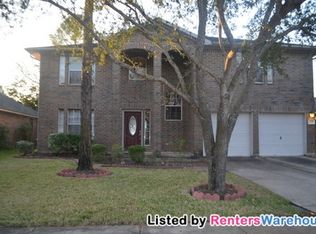 2902 Glencullen Ln, Pearland, TX 77584