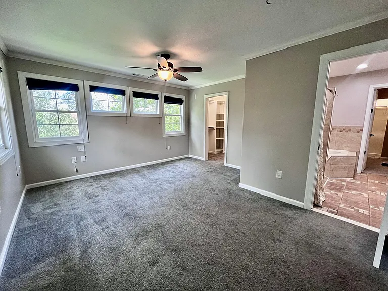 684 Orangewood Dr — Photo 11
