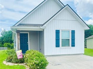 1108 E Bienville St, Gonzales, LA 70737