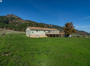 1721 Weaver Rd, Myrtle Creek, OR 97457
