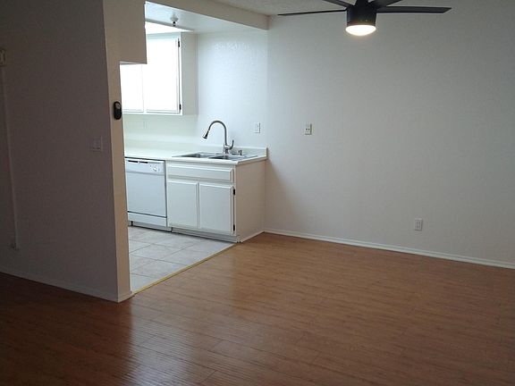 4th image of 13621 Cerise Ave