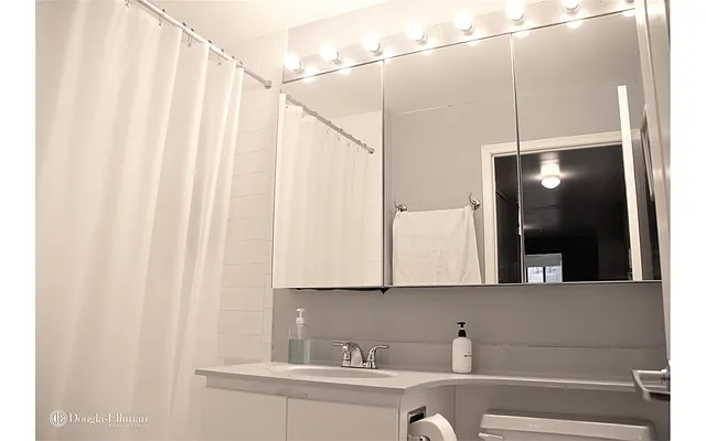 Rented by Douglas Elliman | media 12