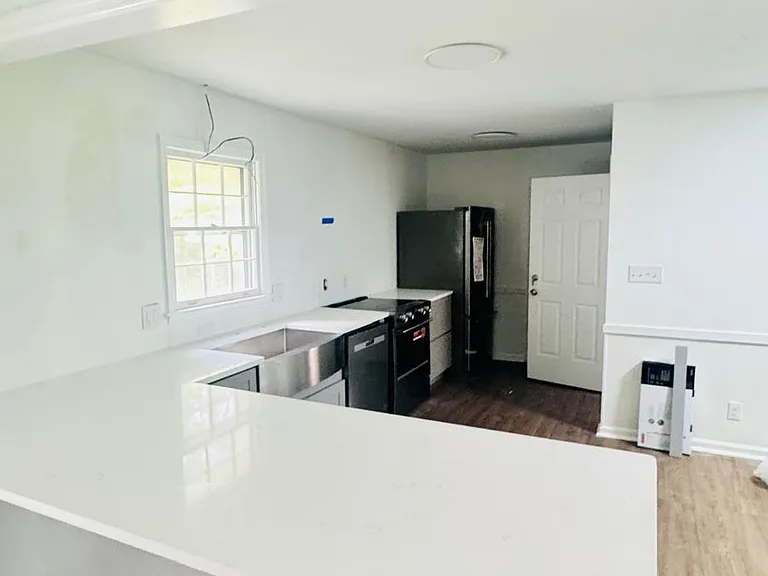 14265 Cogburn Rd — Photo 4