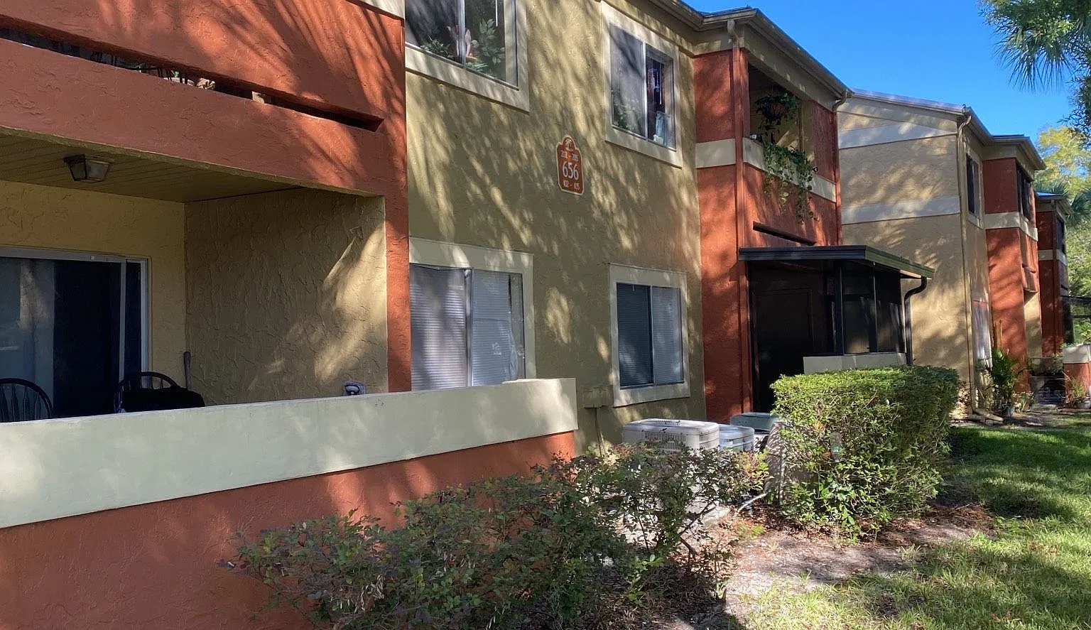 Large 1 bedroom Condo on Second Floor Overseeing Community Pool in Casselberry — Photo 1