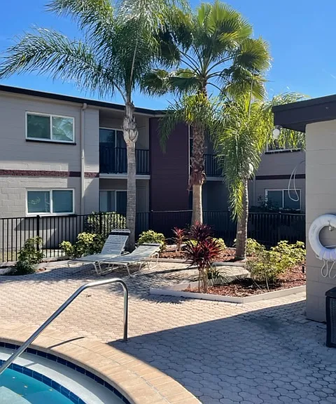 4106 Skipper Rd — Photo 2