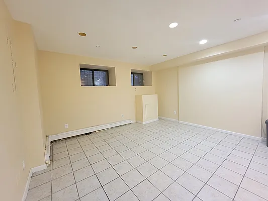 Rented by Highline Residential | media 8