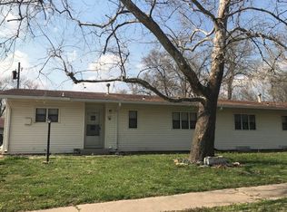 6717 SW Shadyvale Ln, Topeka, KS 66619