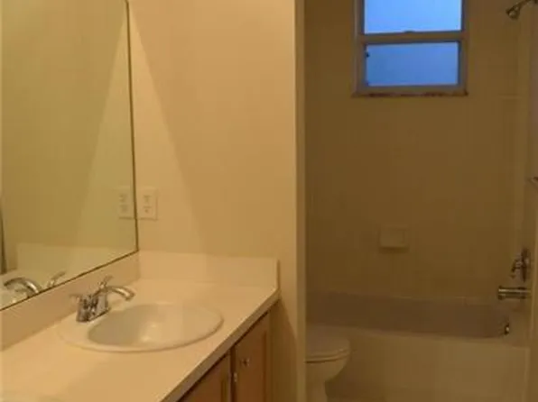 13368 Georgian Ct, Wellington, FL 33414